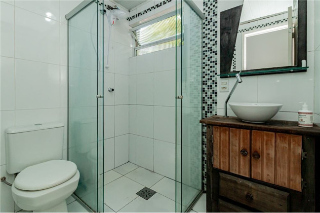 Imagem Imóvel com 2 Quartos à Venda,  em Partenon - Porto Alegre