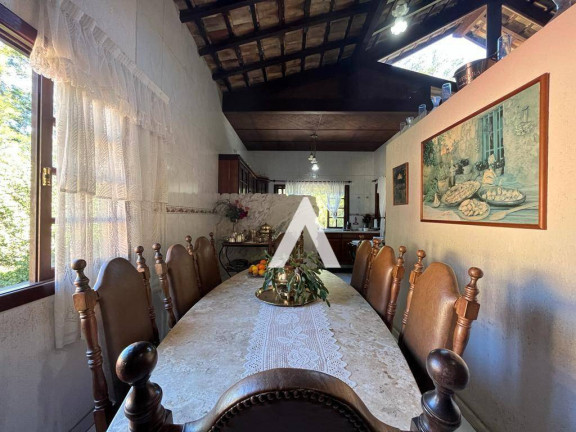 Imagem Casa com 3 Quartos à Venda, 400 m² em Parque Do Imbui - Teresópolis Imagem Casa com 3 Quartos à Venda, 400 m² em Parque Do Imbui - Teresópolis