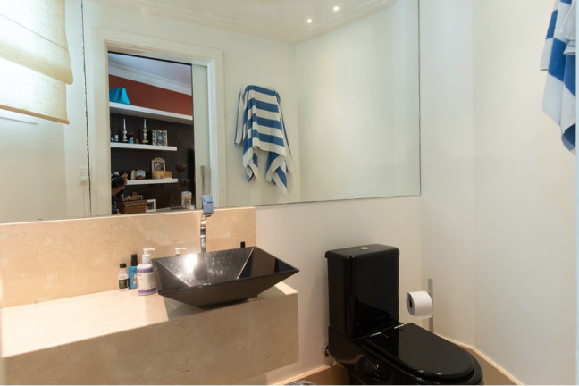 Imagem Apartamento com 3 Quartos à Venda, 257 m² em Real Parque - São Paulo
