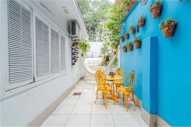 Imagem Apartamento com 2 Quartos à Venda, 118 m² em Auxiliadora - Porto Alegre