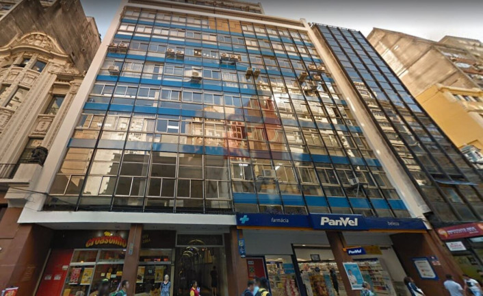 Sala Comercial à Venda, 65 m² em Centro - Porto Alegre