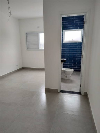 Imagem Sobrado com 2 Quartos à Venda, 81 m² em Itaóca - Mongaguá