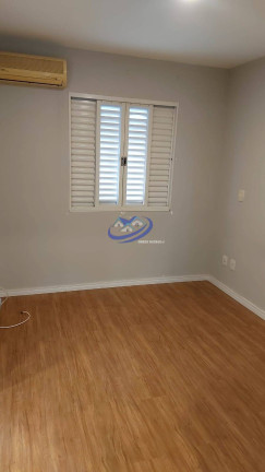 Imagem Casa com 3 Quartos à Venda, 101 m² em Residencial Thina - Jundiaí Imagem Casa com 3 Quartos à Venda, 101 m² em Residencial Thina - Jundiaí