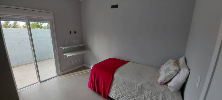 Imagem Casa com 3 Quartos à Venda,  em Atlântida Sul - Osório