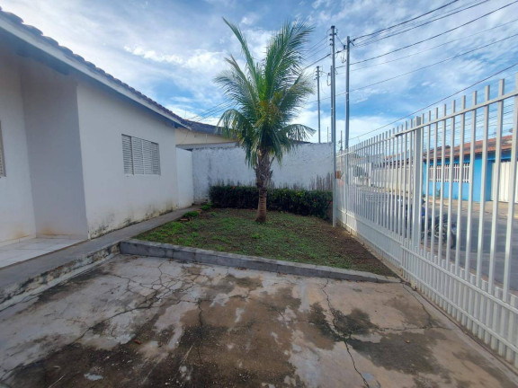 Imagem Casa com 2 Quartos à Venda,  em Recanto Dos Pássaros - Cuiabá