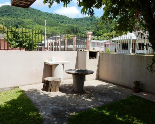 Imagem Imóvel com 3 Quartos à Venda,  em Centro - Picada Café