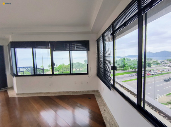 Imagem Apartamento com 3 Quartos à Venda, 216 m² em Agronômica - Florianópolis Imagem Apartamento com 3 Quartos à Venda, 216 m² em Agronômica - Florianópolis