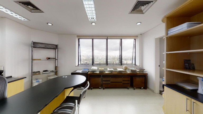 Sala Comercial à Venda, 101 m² em Jardim Paulista - São Paulo