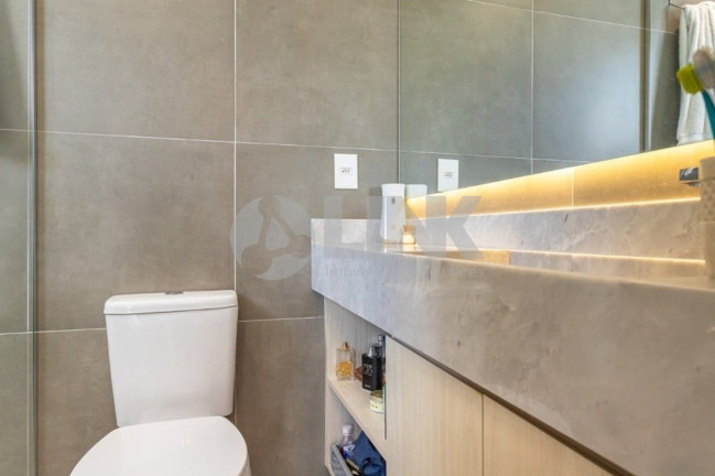 Imagem Apartamento com 2 Quartos à Venda, 65 m² em Higienópolis - Porto Alegre Imagem Apartamento com 2 Quartos à Venda, 65 m² em Higienópolis - Porto Alegre