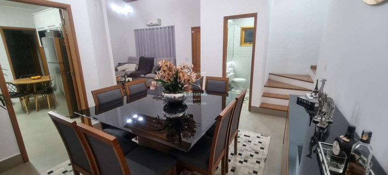Imagem Casa com 3 Quartos à Venda, 185 m² em Jardim Ana Estela - Carapicuíba