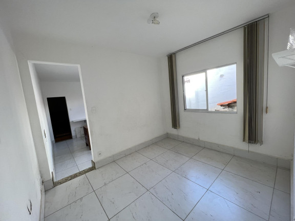Imagem Casa com 3 Quartos à Venda, 195 m² em Sagrada Família - Belo Horizonte Imagem Casa com 3 Quartos à Venda, 195 m² em Sagrada Família - Belo Horizonte