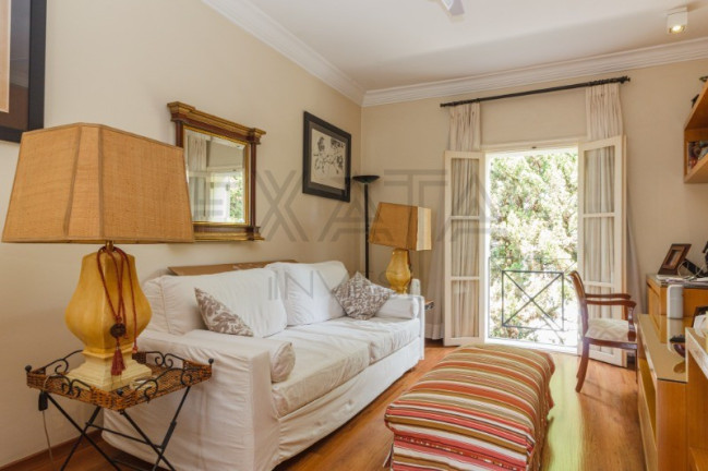 Imagem Casa com 3 Quartos à Venda, 332 m² em Jardim Paulistano - São Paulo