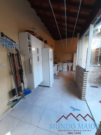 Imagem Casa com 3 Quartos à Venda, 270 m² em Silveira - Santo André Imagem Casa com 3 Quartos à Venda, 270 m² em Silveira - Santo André