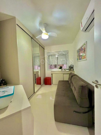 Imagem Apartamento com 2 Quartos à Venda, 67 m² em Abraão - Florianópolis