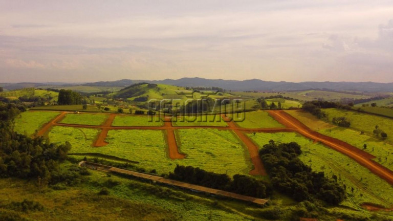 Imagem Terreno à Venda, 1.000 m² em Lagos De Santa Helena - Bragança Paulista Imagem Terreno à Venda, 1.000 m² em Lagos De Santa Helena - Bragança Paulista