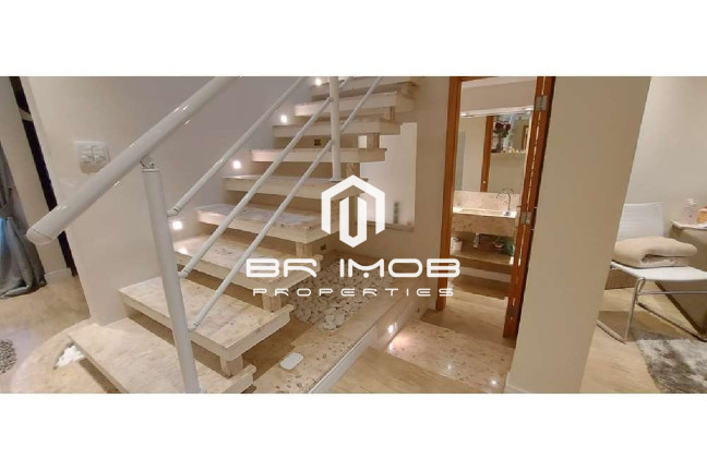 Imagem Casa com 4 Quartos à Venda, 300 m² em Cambuci - São Paulo Imagem Casa com 4 Quartos à Venda, 300 m² em Cambuci - São Paulo