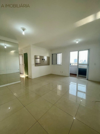 Imagem Imóvel com 2 Quartos à Venda, 74 m² em Vila Humaitá - Santo André