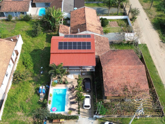 Imagem Casa com 3 Quartos à Venda, 200 m² em Salinas - Balneário Barra Do Sul Imagem Casa com 3 Quartos à Venda, 200 m² em Salinas - Balneário Barra Do Sul