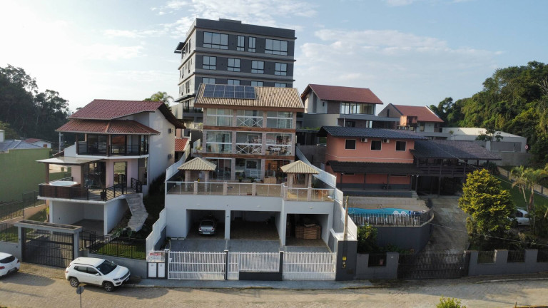 Imagem Casa com 4 Quartos à Venda, em Itajuba - Barra Velha Imagem Casa com 4 Quartos à Venda, em Itajuba - Barra Velha