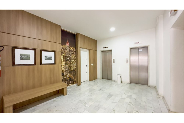 Imagem Sala Comercial à Venda,  em Moinhos De Vento - Porto Alegre