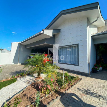 Imagem Casa com 3 Quartos à Venda, 198 m² em Três Rios Do Norte - Jaraguá Do Sul