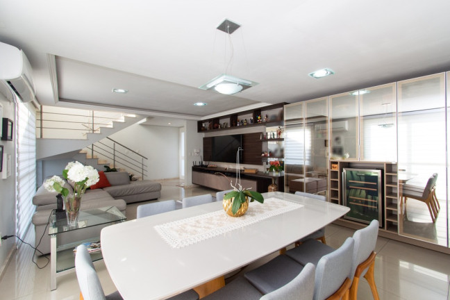 Imagem Casa com 4 Quartos à Venda, 250 m² em São José - Canoas