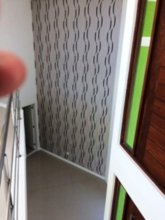Imagem Casa à Venda, em Centro - Camaçari Imagem Casa à Venda, em Centro - Camaçari