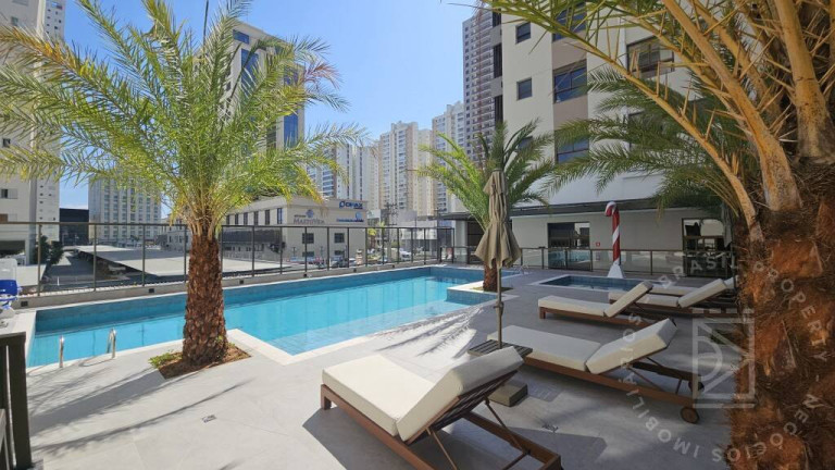 Apartamento com 2 Quartos para Alugar, 67 m² em Condomínio Royal Park - São José Dos Campos