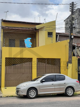 Casa com 3 Quartos à Venda,  em Sacramenta - Belém