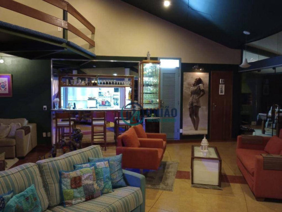 Imagem Casa com 3 Quartos à Venda, 450 m² em Pendotiba - Niterói