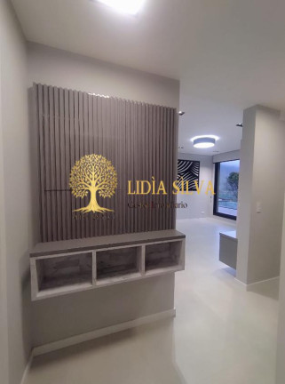 Imagem Sobrado com 3 Quartos à Venda, 475 m² em Cidade Satélite - Atibaia