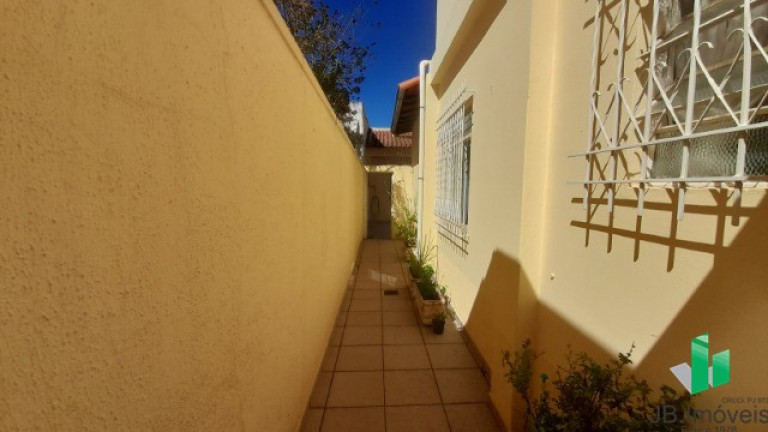 Imagem Imóvel com 5 Quartos à Venda, 308 m² em Cândida Câmara - Montes Claros Imagem Imóvel com 5 Quartos à Venda, 308 m² em Cândida Câmara - Montes Claros
