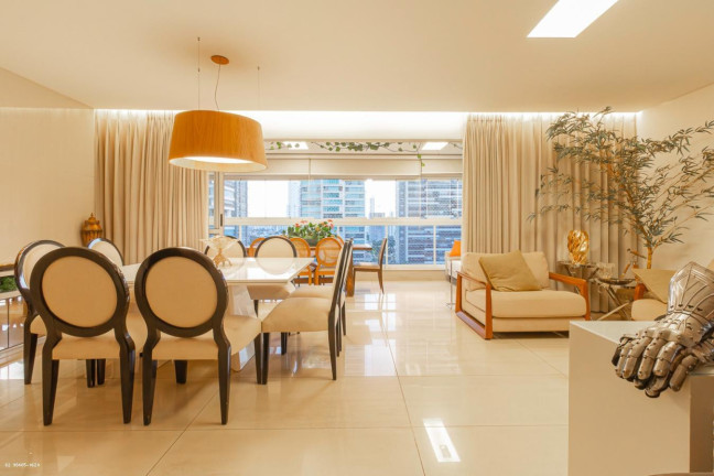 Imagem Apartamento com 3 Quartos à Venda, 170 m² em Setor Bueno - Goiânia Imagem Apartamento com 3 Quartos à Venda, 170 m² em Setor Bueno - Goiânia