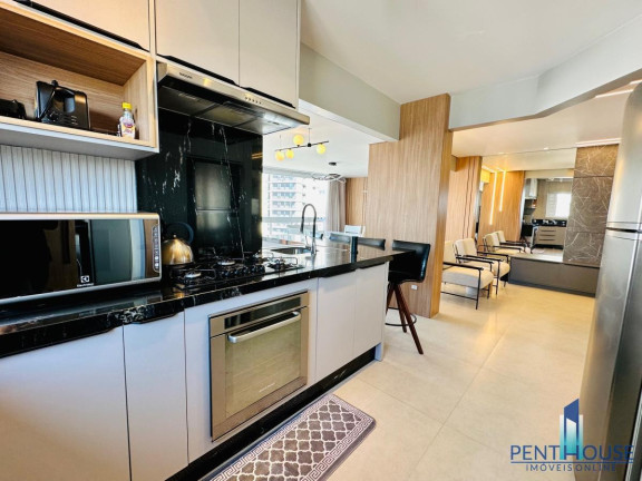 Imagem Apartamento com 3 Quartos à Venda, 135 m² em Centro - Balneário Camboriú Imagem Apartamento com 3 Quartos à Venda, 135 m² em Centro - Balneário Camboriú
