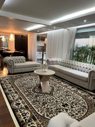 Imagem Apartamento com 3 Quartos à Venda, 227 m² em Jardim - Santo André