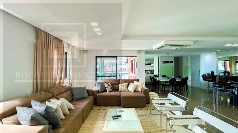 Imagem Apartamento com 3 Quartos à Venda, 205 m² em Meireles - Fortaleza