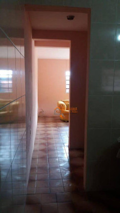 Imagem Casa com 3 Quartos à Venda, 200 m² em Jardim Novo Portugal - Guarulhos Imagem Casa com 3 Quartos à Venda, 200 m² em Jardim Novo Portugal - Guarulhos