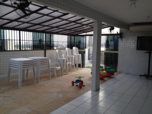 Imagem Apartamento com 3 Quartos à Venda, 70 m² em Encruzilhada - Recife
