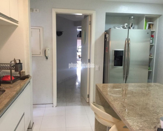 Imagem Apartamento com 3 Quartos para Alugar, 230 m² em Morumbi - São Paulo Imagem Apartamento com 3 Quartos para Alugar, 230 m² em Morumbi - São Paulo