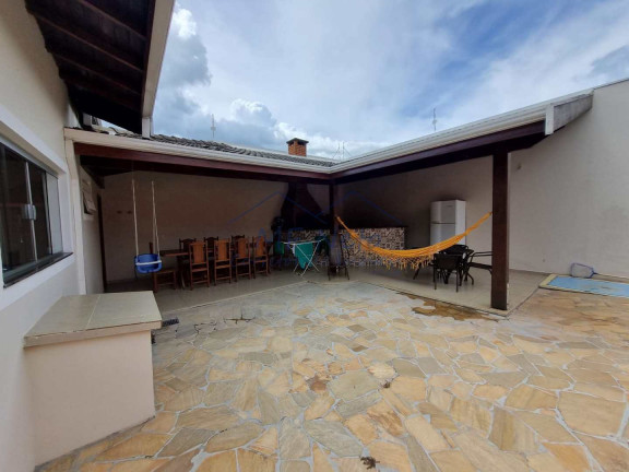 Imagem Casa com 3 Quartos à Venda, 336 m² em Jardim Petrópolis - Pirassununga Imagem Casa com 3 Quartos à Venda, 336 m² em Jardim Petrópolis - Pirassununga