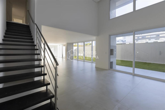 Imagem Apartamento com 3 Quartos à Venda, 188 m² em Praia Brava - Itajaí Imagem Apartamento com 3 Quartos à Venda, 188 m² em Praia Brava - Itajaí