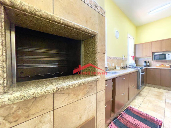 Imagem Casa com 3 Quartos à Venda, 200 m² em América - Joinville