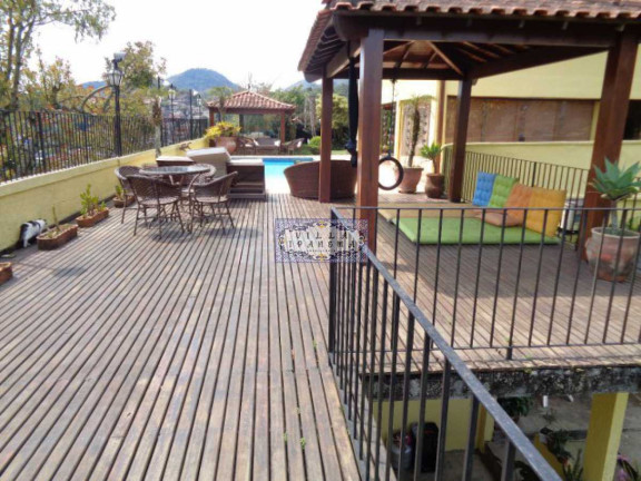 Imagem Imóvel com 6 Quartos à Venda, 600 m² em Bom Retiro - Teresópolis Imagem Imóvel com 6 Quartos à Venda, 600 m² em Bom Retiro - Teresópolis