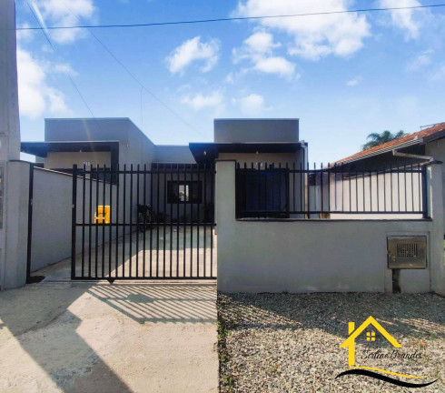 Imagem Casa com 2 Quartos à Venda, 150 m² em Costeira - Balneário Barra Do Sul Imagem Casa com 2 Quartos à Venda, 150 m² em Costeira - Balneário Barra Do Sul