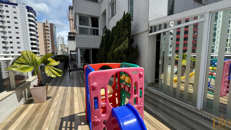 Imagem Apartamento com 3 Quartos à Venda, 135 m² em Centro - Balneário Camboriú Imagem Apartamento com 3 Quartos à Venda, 135 m² em Centro - Balneário Camboriú
