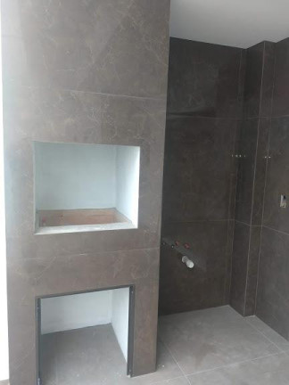 Imagem Sobrado com 3 Quartos à Venda, 210 m² em América - Joinville