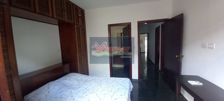 Imagem Casa com 3 Quartos à Venda, 200 m² em Enseada - Guarujá Imagem Casa com 3 Quartos à Venda, 200 m² em Enseada - Guarujá