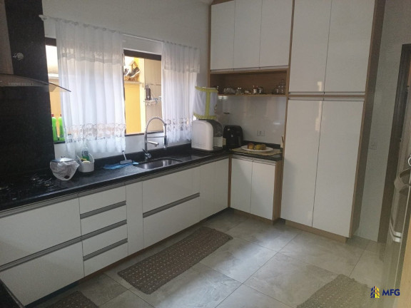Imagem Sobrado com 3 Quartos à Venda, 220 m² em Jardim Harmonia - Sorocaba Imagem Sobrado com 3 Quartos à Venda, 220 m² em Jardim Harmonia - Sorocaba