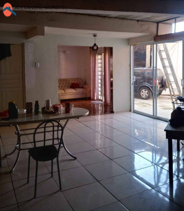 Imagem Casa com 4 Quartos à Venda, 250 m² em Laranjal Paulista