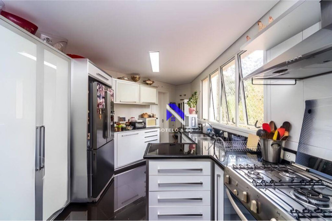 Imagem Apartamento com 4 Quartos à Venda, 300 m² em Jardim Fonte Do Morumbi - São Paulo Imagem Apartamento com 4 Quartos à Venda, 300 m² em Jardim Fonte Do Morumbi - São Paulo